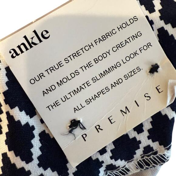 NWT Premise Navy & White print tummy control stretch ankle pants - Small - Picture 8 of 10